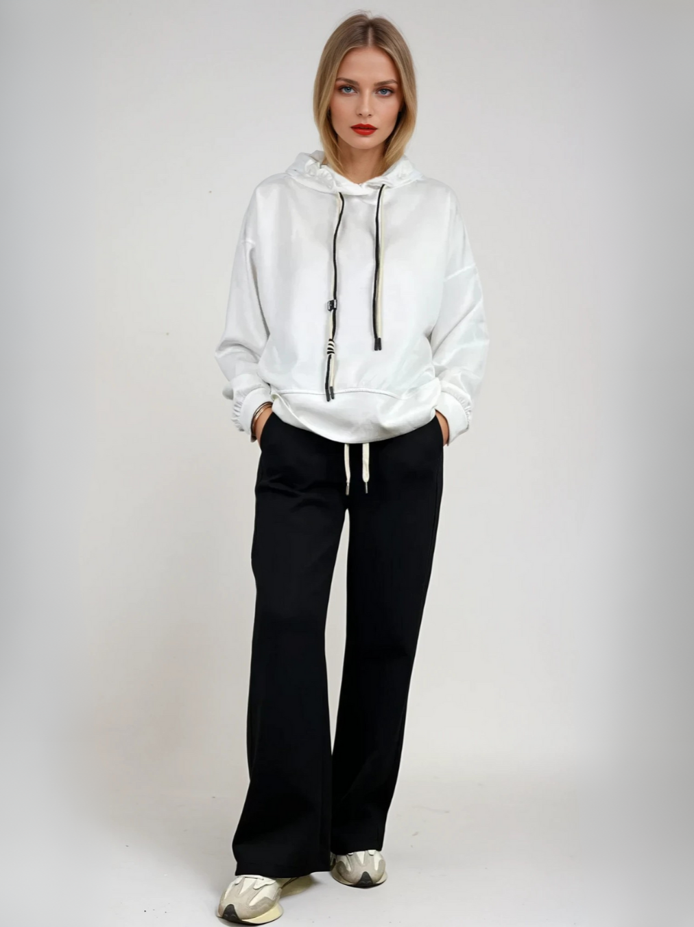 Conjunto SOFT AND CHIC con chaqueta neopreno negro