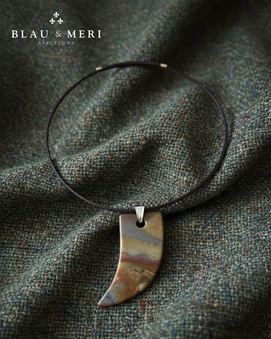 Gargantilla magnética y ágata de la India