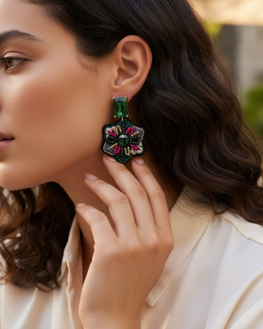 Pendientes artesanales bordados