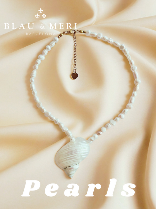 Collar perlas y caracola