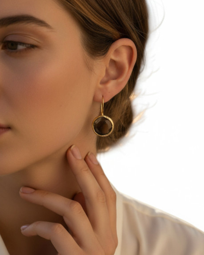 Pendientes ojo de gato bañados en oro