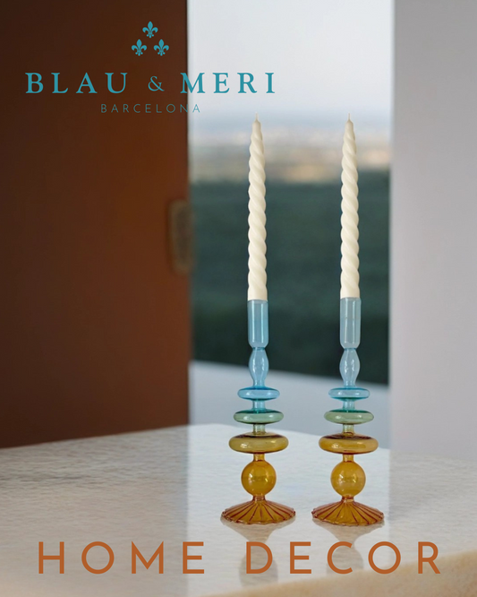 Dos candelabros vidrio bicolor