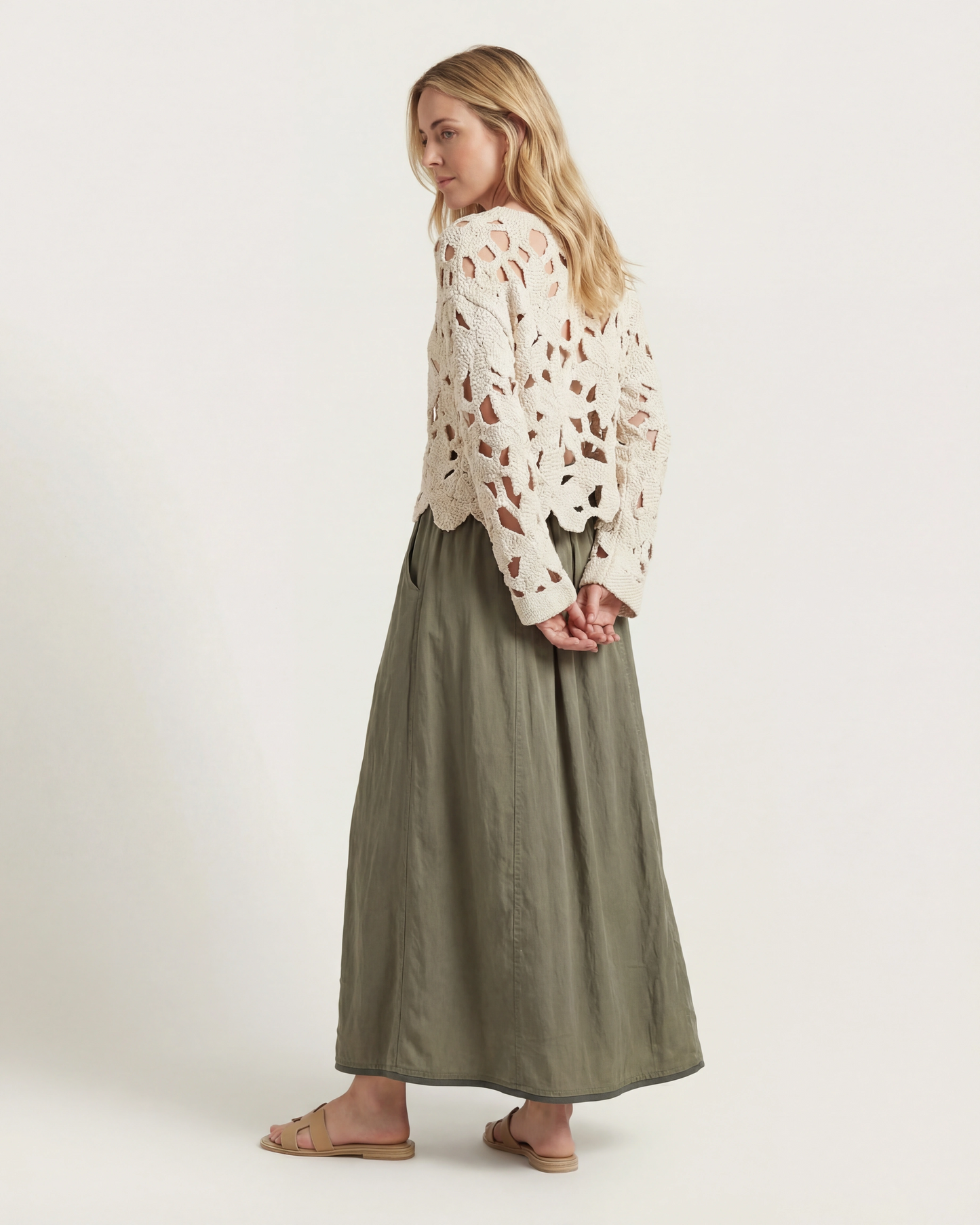 Falda midi fluida verde oliva