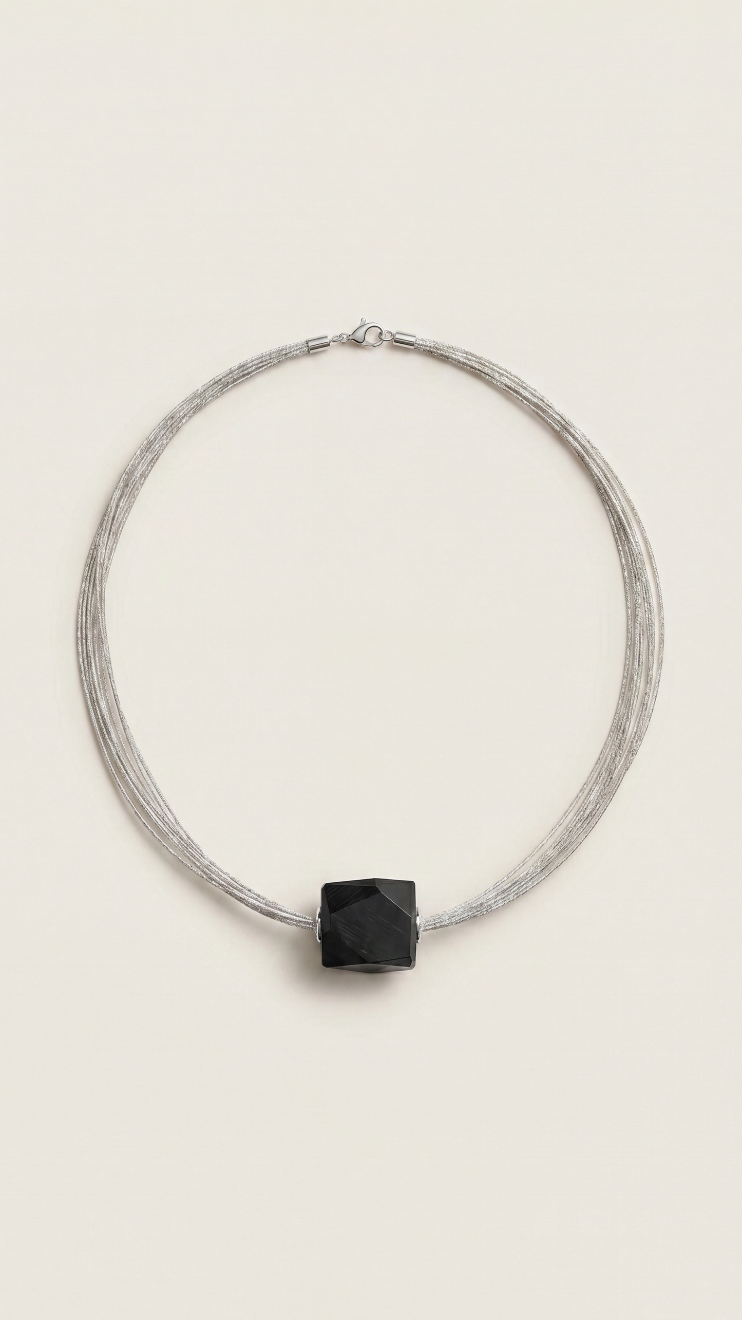 Collar metacrilato negro