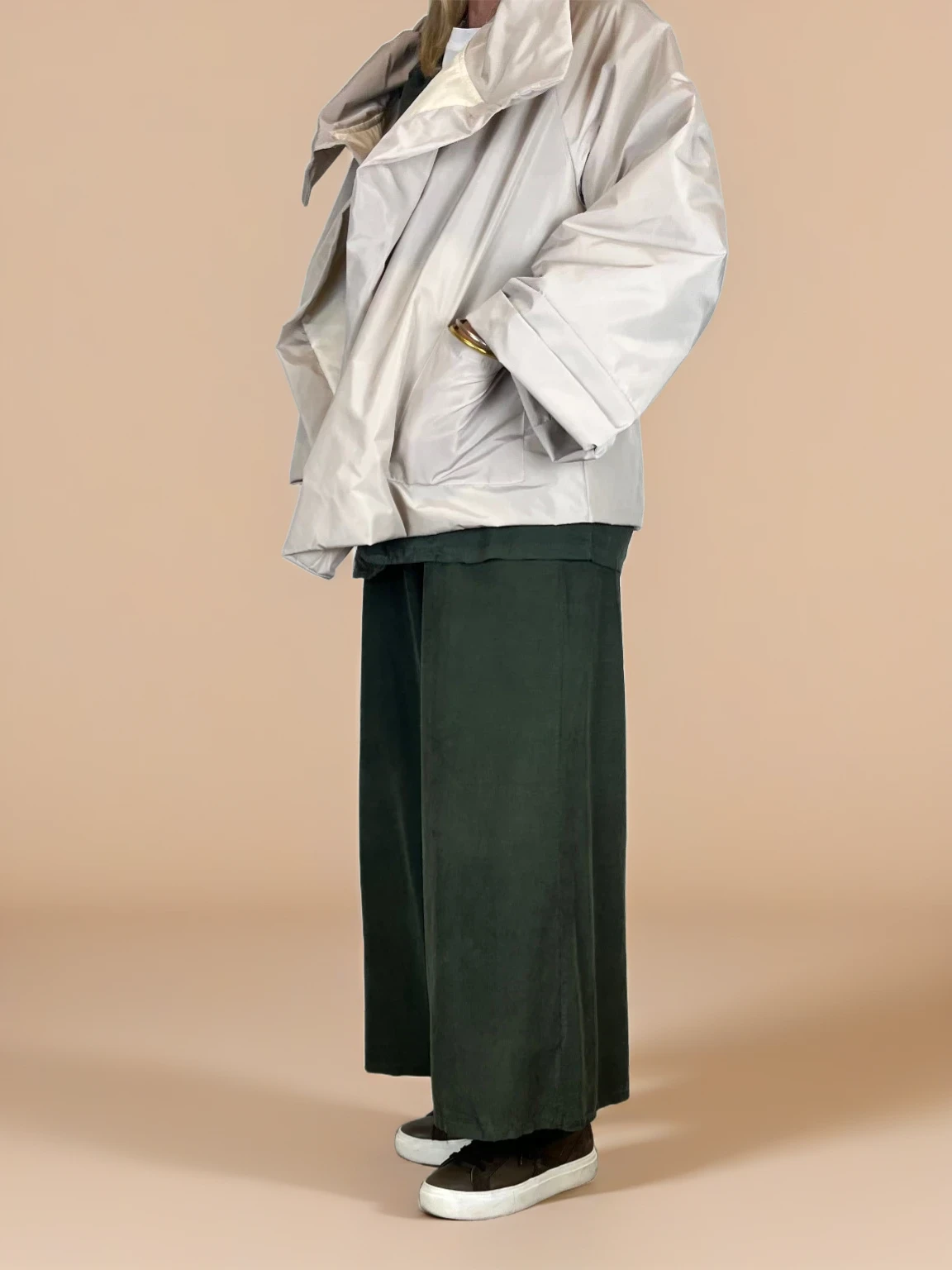 Conjunto BEL verde con chaqueta azul